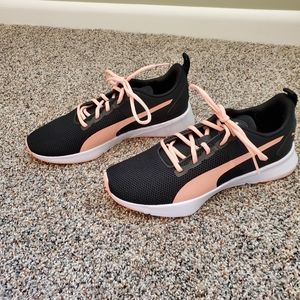 Puma Womens Sneakers 7.5